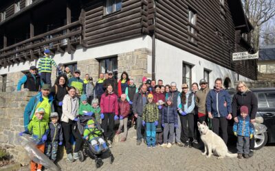 UKLIĎME KŘEMEŠNÍK ANEB LYŽAŘI PO LYŽAŘÍCH VOL. III